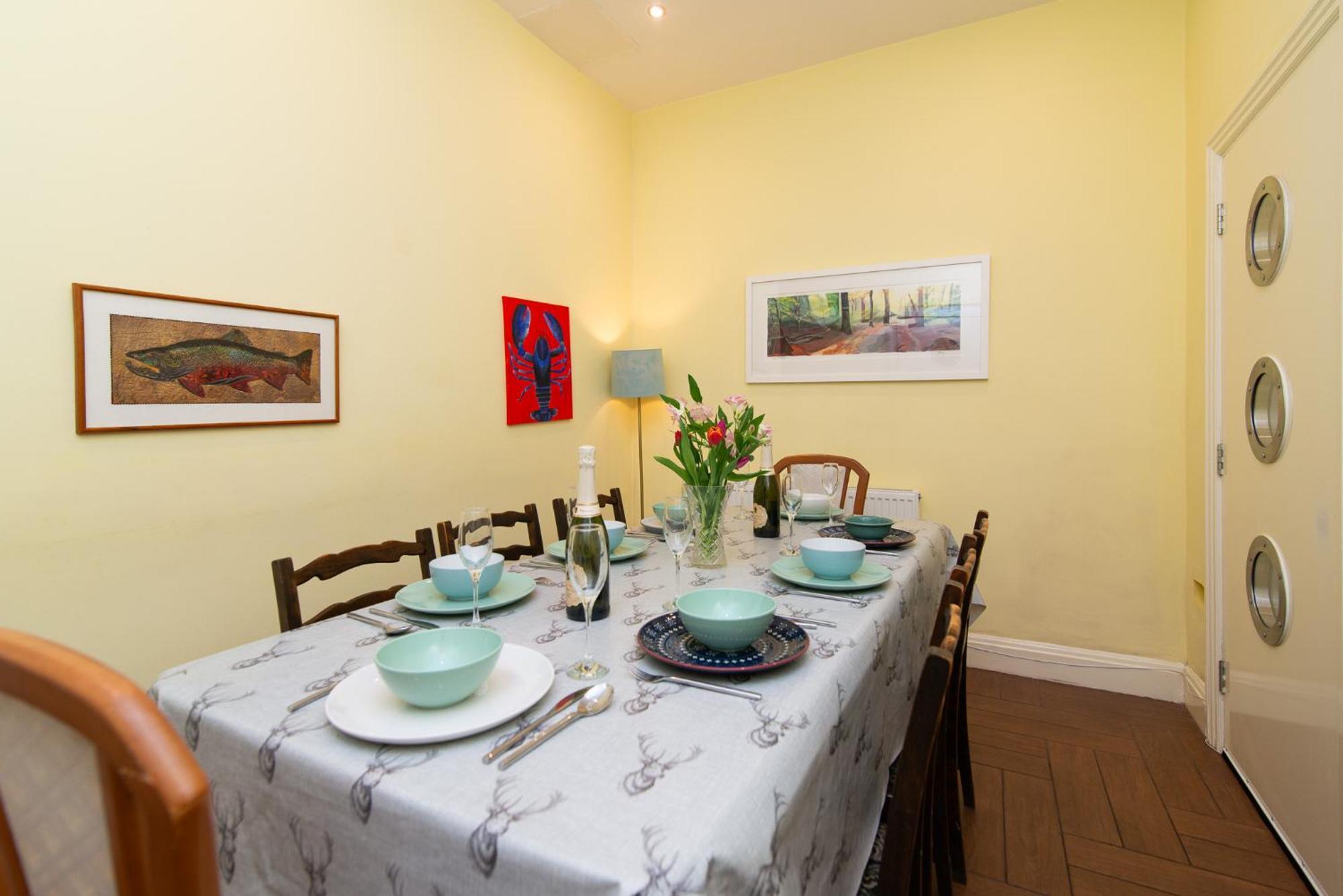 Spacious Retreat With River Views Near Peak District Matlock  Kültér fotó